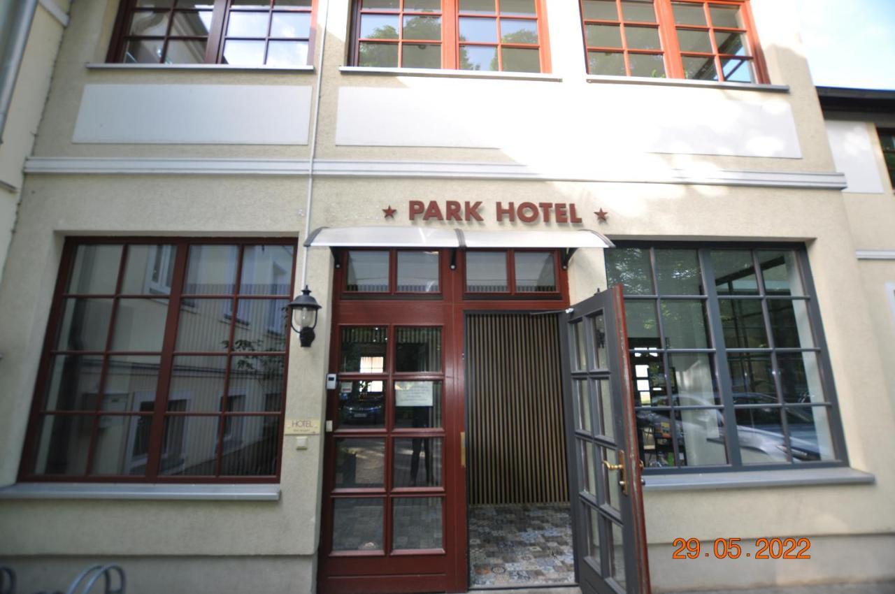 Parkhotel Schwedt Buitenkant foto